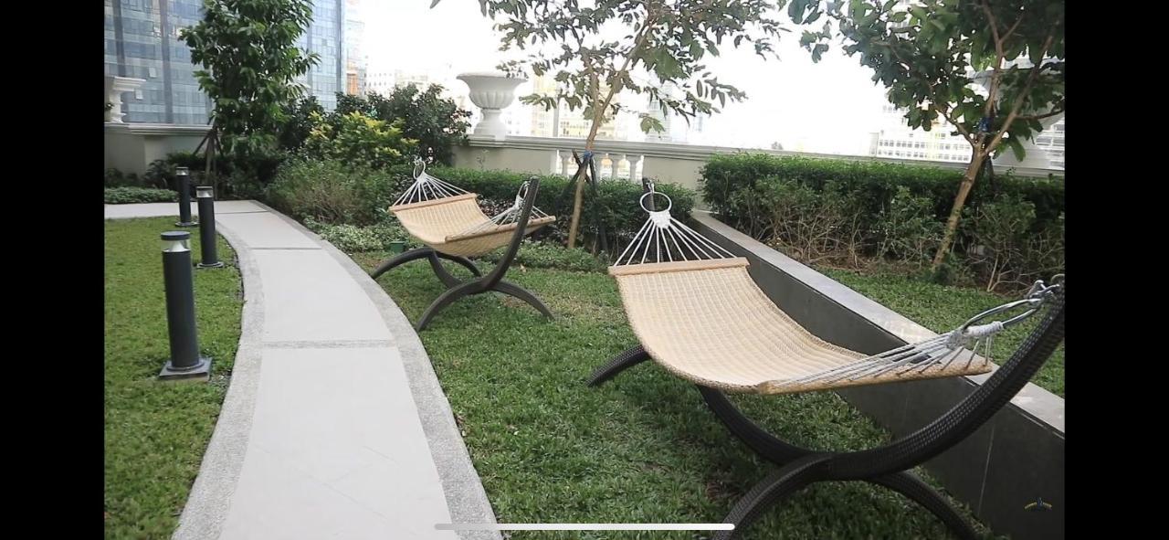 1 Bedroom Condo Uptown Parksuites Bgc, High Floor, Morning Sun Manila Bagian luar foto