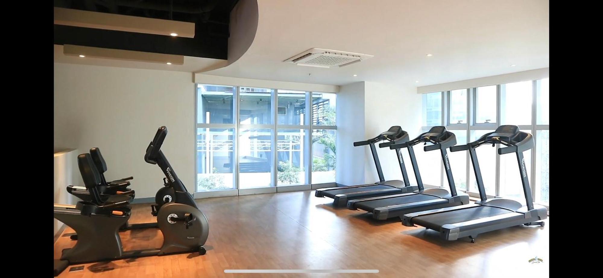 1 Bedroom Condo Uptown Parksuites Bgc, High Floor, Morning Sun Manila Bagian luar foto